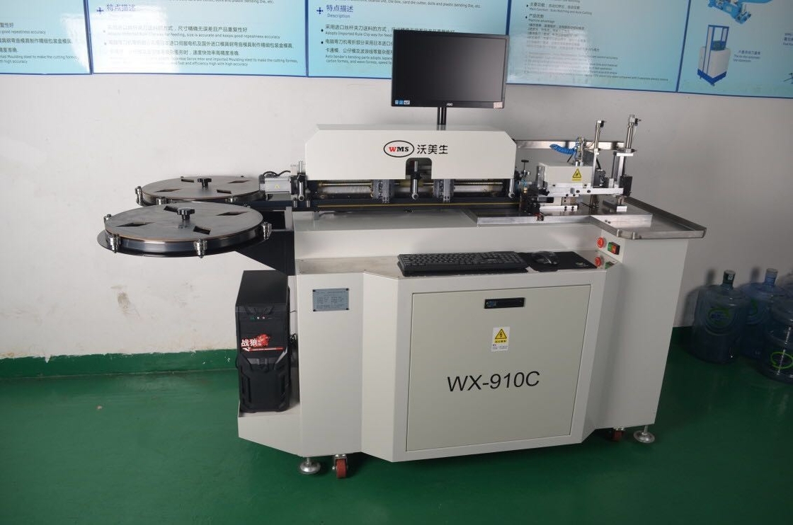 W pełni automatyczna automatyczna giętarka z wycinaniem i krawędziowaniem do gięcia Model 910C do linijki stalowej 1,5/2/3pt