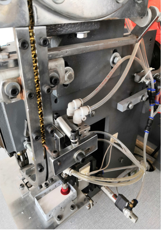 JZ-918HT Tag Eyelet Machine Shoe Eyelet